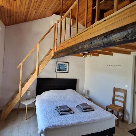 Chambre Mezzanine Вакерас Экстерьер фото