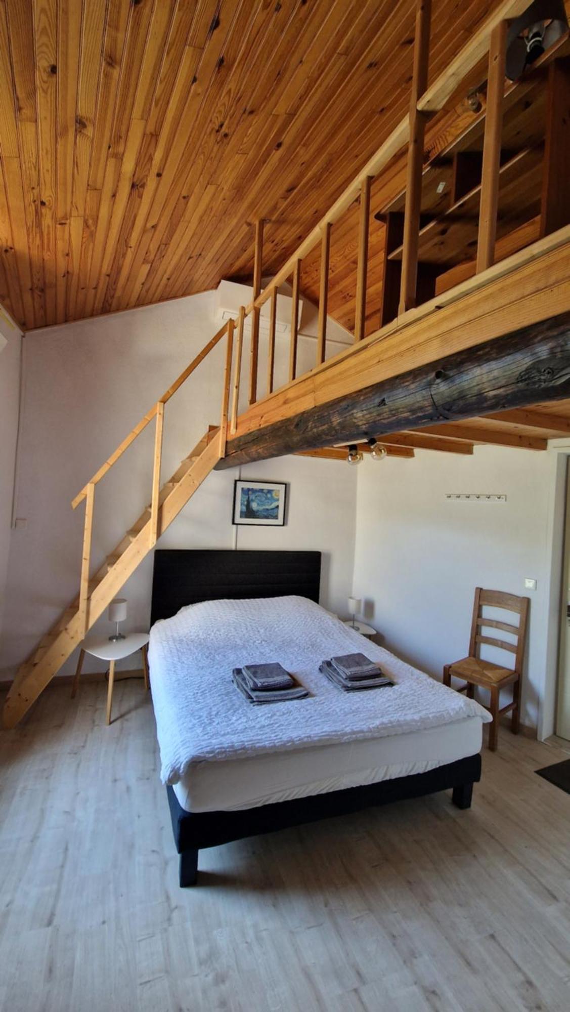 Chambre Mezzanine Вакерас Экстерьер фото